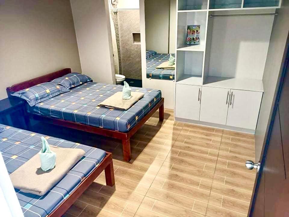 2020 Travelers Inn Dumaguete City Eksteriør billede