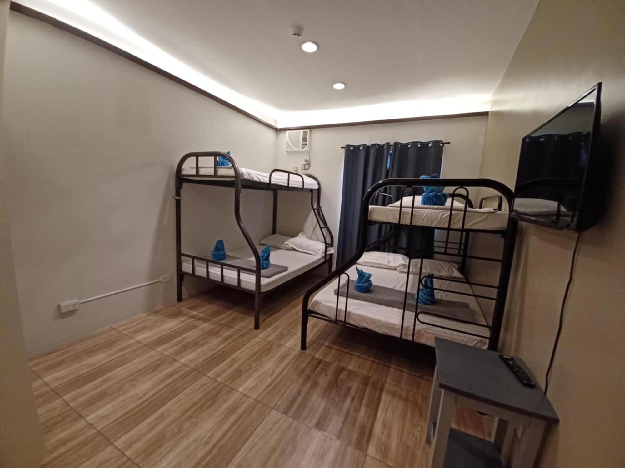 2020 Travelers Inn Dumaguete City Eksteriør billede