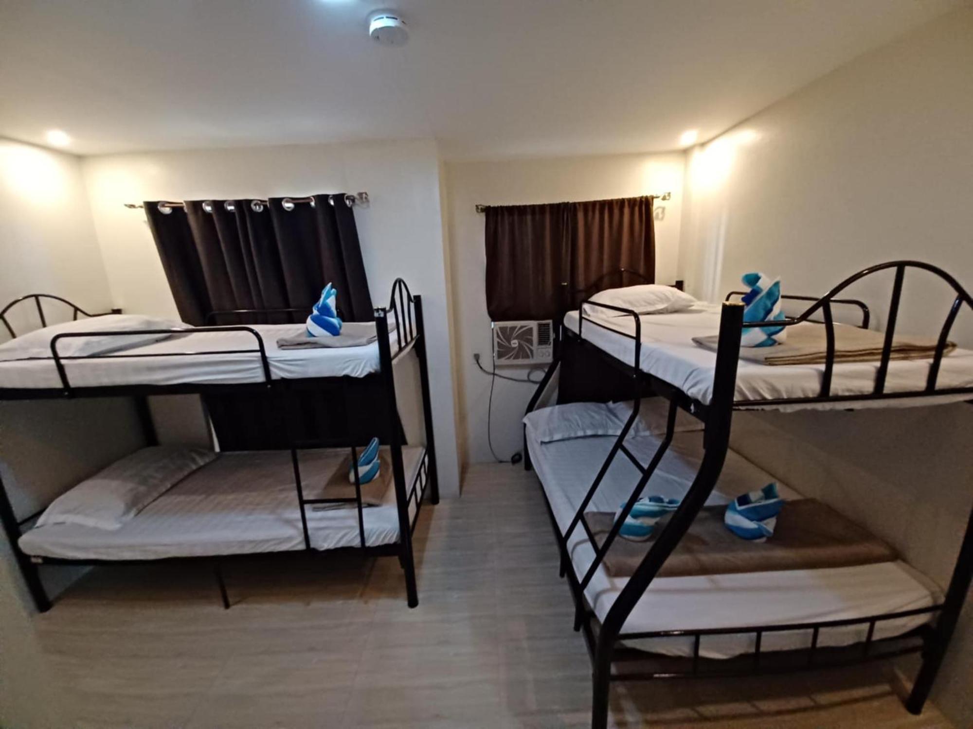 2020 Travelers Inn Dumaguete City Eksteriør billede